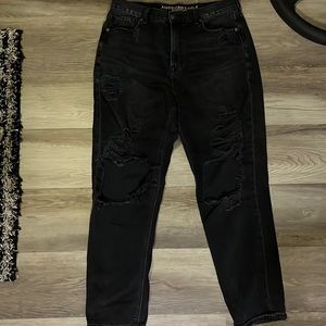 American Eagle Black Distressed Mom Jeans